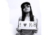 hold your fan sign and take 3 CUTE photos small2