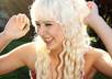 write flirty comments on your facebook to make girls jealous small2