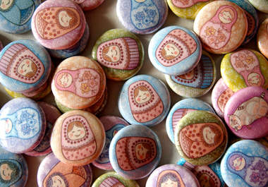 send you 4 fabric button pins big2