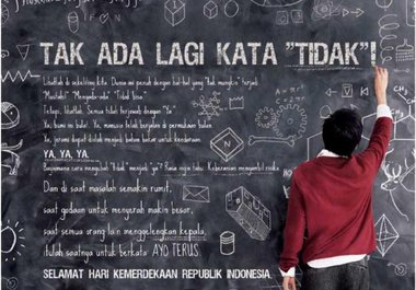 translate anything for you from English to Indonesian or the other way big3