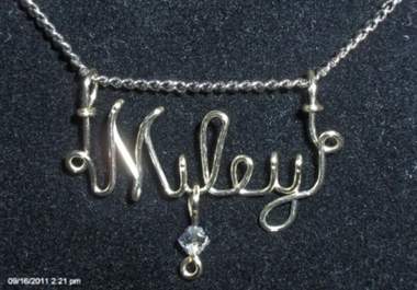design a Personalized Name Necklace big3