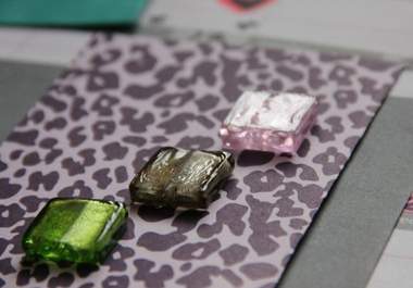 make a glass pendant necklace big3