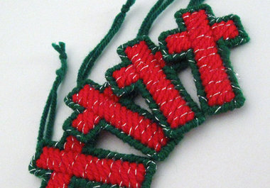send 4 handcrafted red and green Christmas cross ornaments to your US address big1