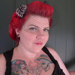 unrulypinup