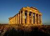 give you advice on where to go in Sicily and places to visit and if you also want to note in histor