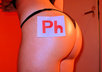 add any text on the stickie note of this hot booty