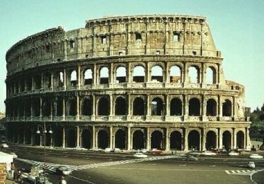 hold your message in front of the Colosseum big1