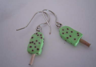 make a pair of  Polymer Clay Mint Chip Ice Cream Bar Earrings big1