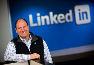 write an outstanding review for your LinkedIn profile big1