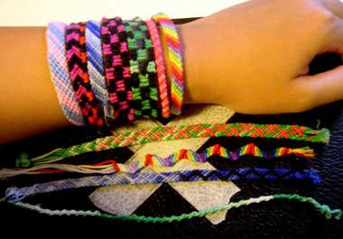 make you a friendship bracelet big1