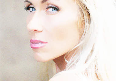 airbrush and touch up your photo big1