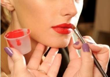 give you make up and costume make up advice and tips big1