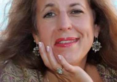give you a 15 minute Reflexion Card reading by Skype or on the Phone big1