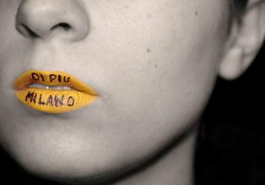 advertise your message on my lips big1